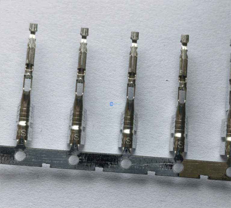 Molex 1722537023 Ultra-Fit connector 172253 series female terminal,made by high conductivity copper. with tin-plating,application:power,wire-to-board. for 16-18(AWG) cables.part alias: 172253-7023.